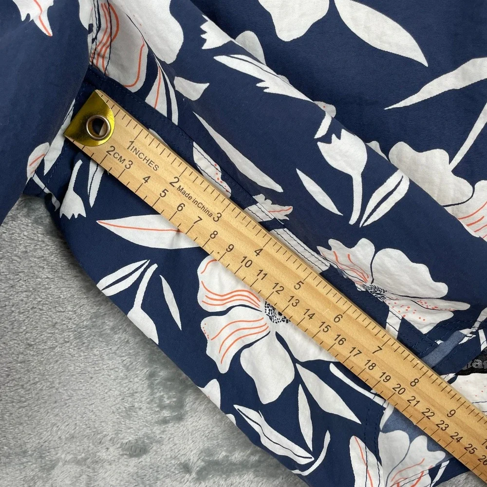 Patagonia Wavefarer Board Shorts Mens 32 Zip Pocket Hawaiian Unlined Swim Trunks